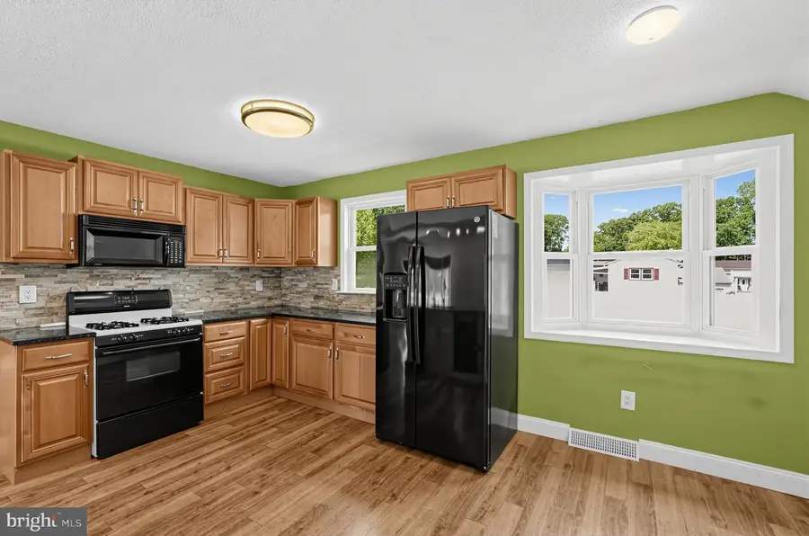 12 Vicksburg Rd, Clementon, NJ 08021 - #3