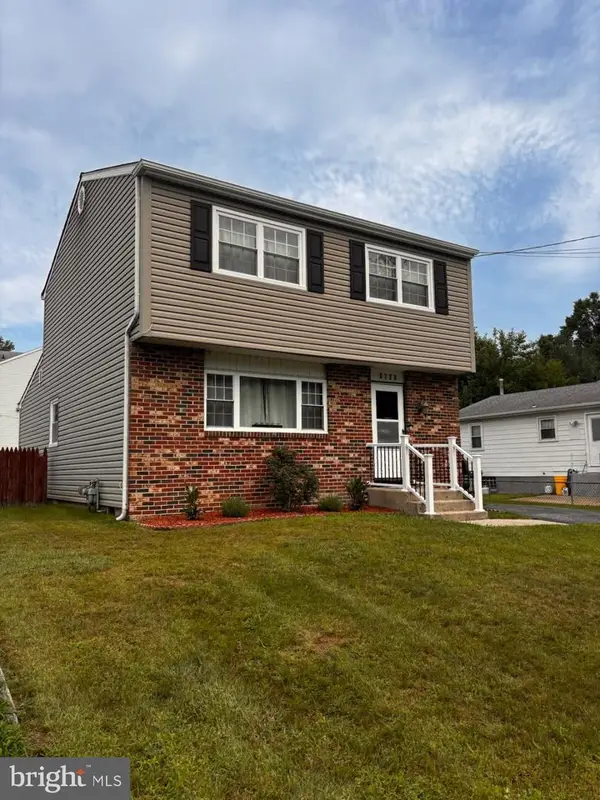 8725 Osler Ave, PENNSAUKEN, NJ 08109