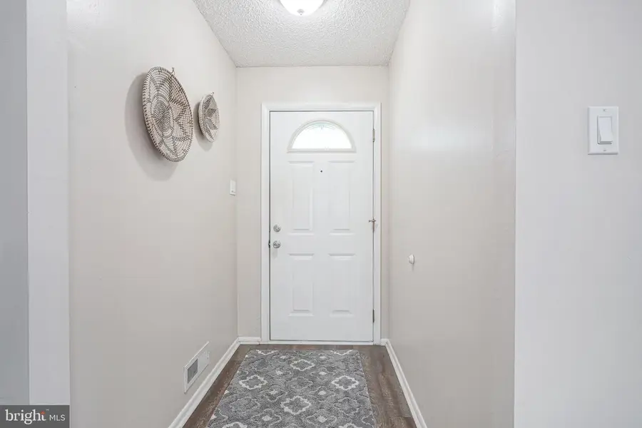 3 Pebble Ln, Cherry Hill, NJ 08002 - #3