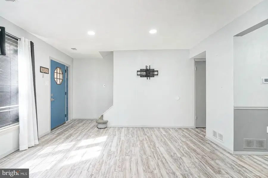 1719 Williamsburg Pl, Clementon, NJ 08021 - #3
