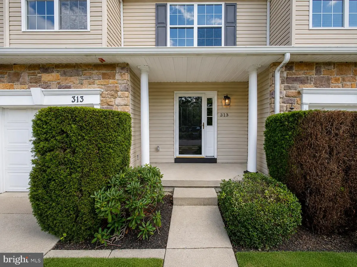313 Hidden Dr, Blackwood, NJ 08012 - #1