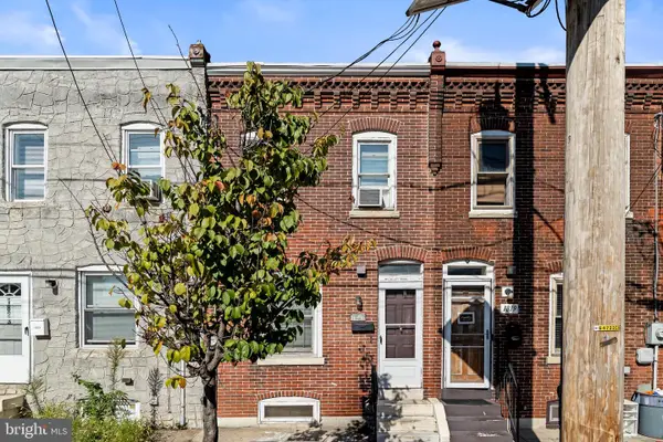 1821 S 4th St, CAMDEN, NJ 08104