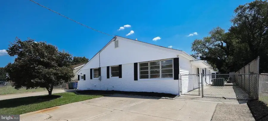 436 Walnut Ave, Gloucester City, NJ 08030 - #3