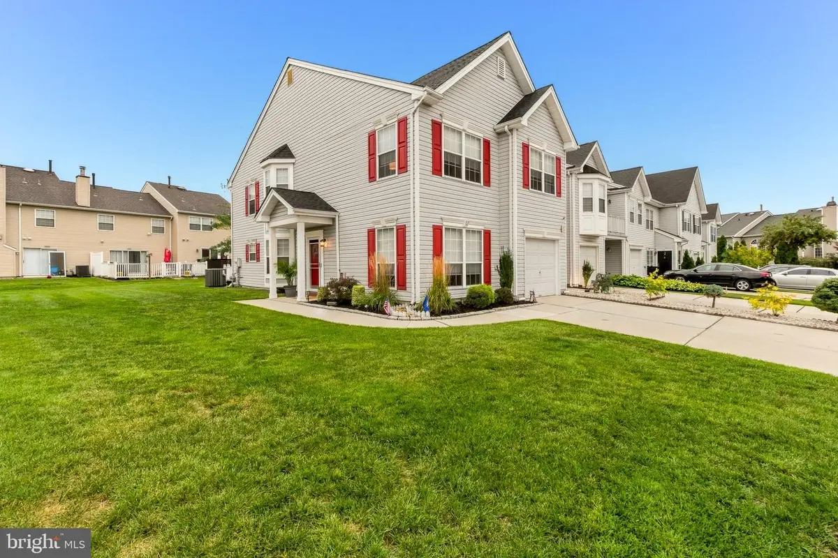 12 Sawgrass Ct, Blackwood, NJ 08012 - #1