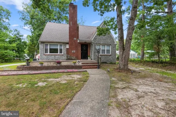 13 East Rd, GIBBSBORO, NJ 08026