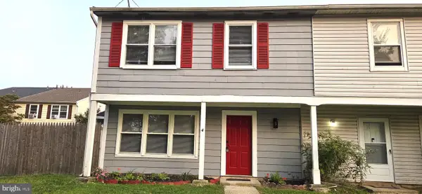 4 Logan Ct, SICKLERVILLE, NJ 08081