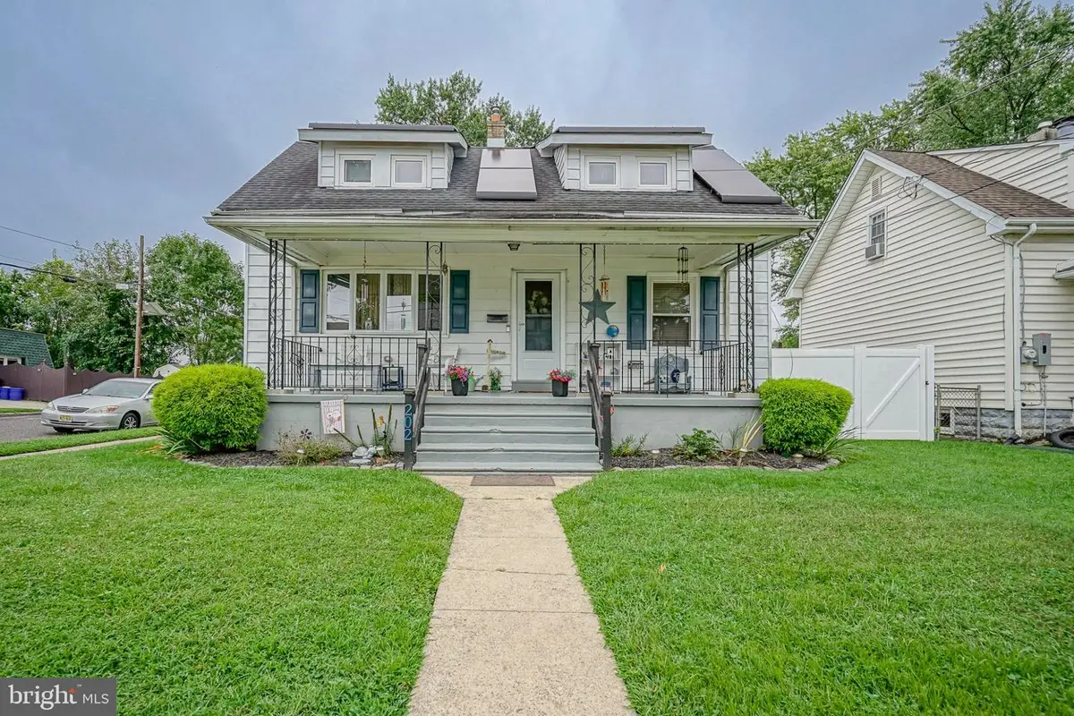 202 5th Ave, Mount Ephraim, NJ 08059 - #1