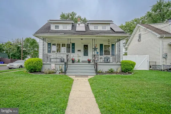 202 5th Ave, MOUNT EPHRAIM, NJ 08059