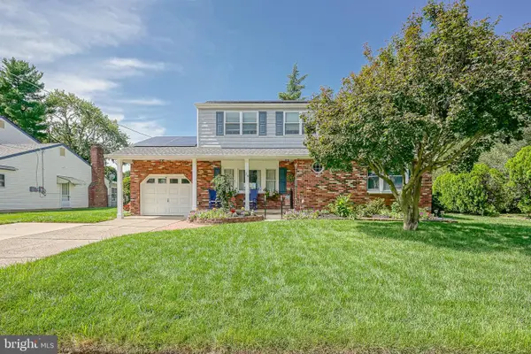 28 Springlane Dr, BLACKWOOD, NJ 08012