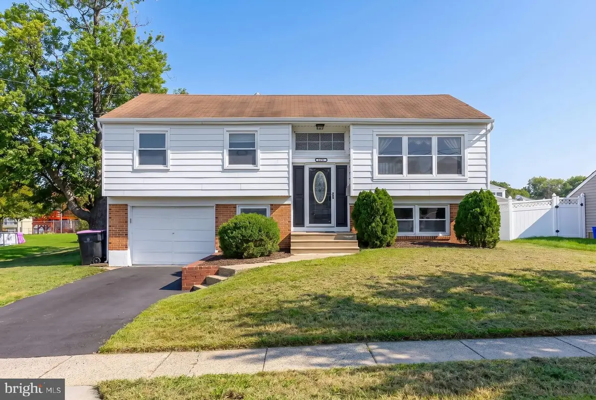 1037 Lynwood Ln, Somerdale, NJ 08083 - #1