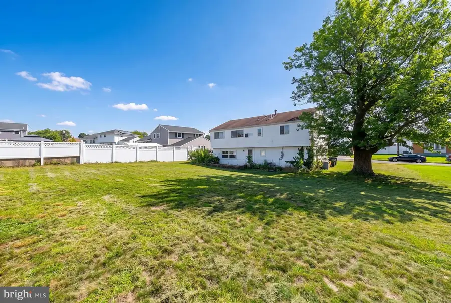 1037 Lynwood Ln, Somerdale, NJ 08083 - #3