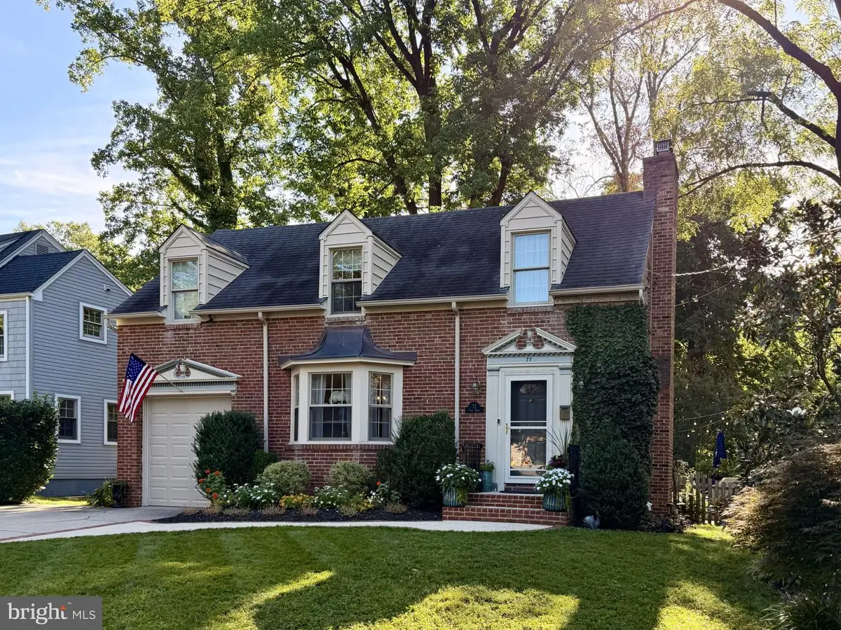77 Park Dr, Cherry Hill, NJ 08002 - #1