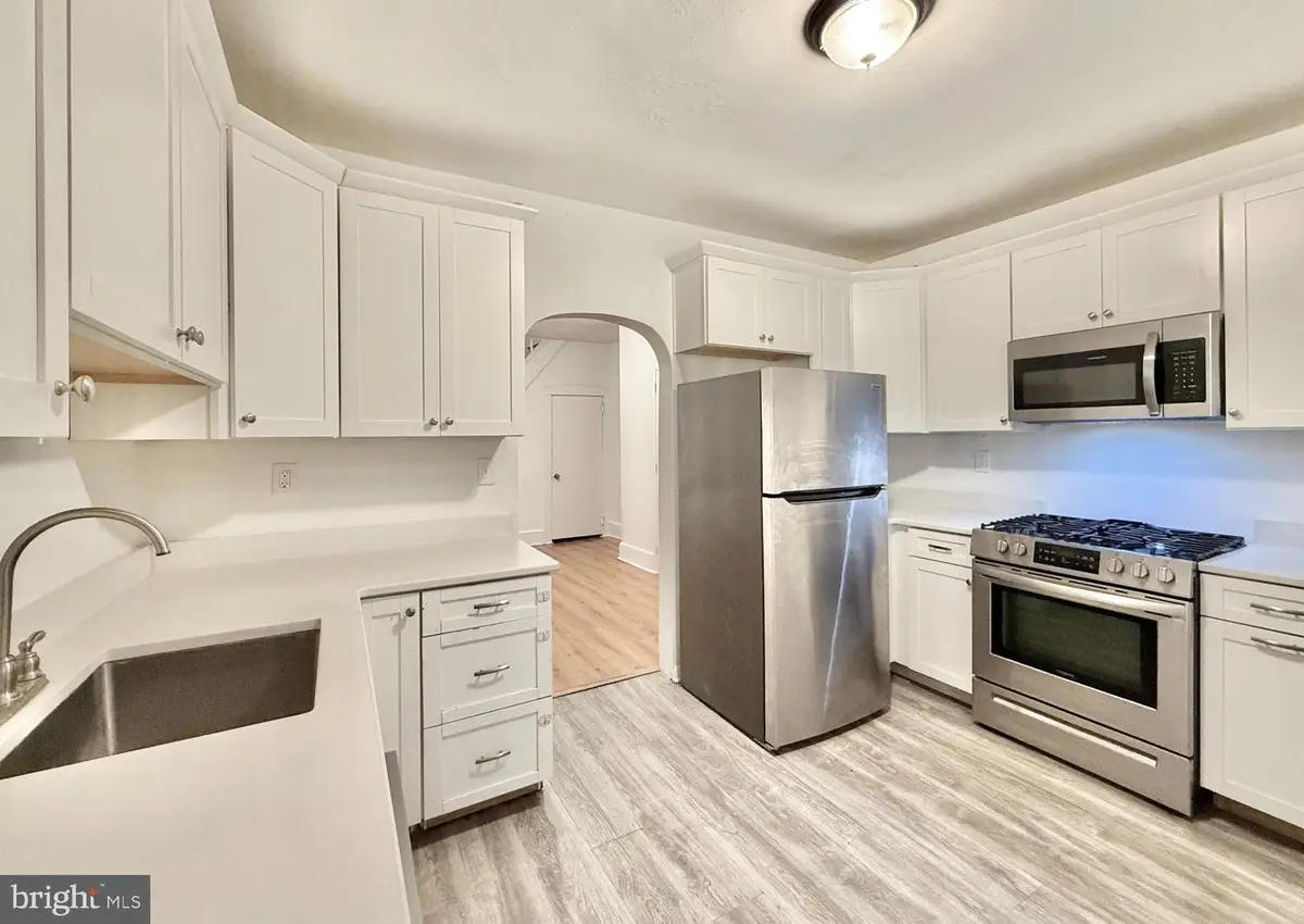 310 Water St, Gloucester City, NJ 08030 - #1