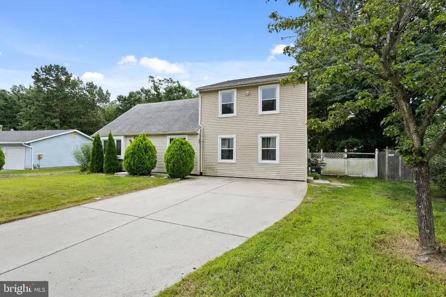 34 St Moritz Dr, Sicklerville, NJ 08081 - #2
