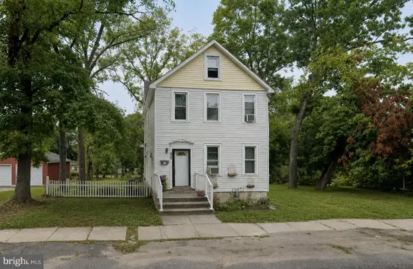 232 Berlin Rd, CLEMENTON, NJ 08021