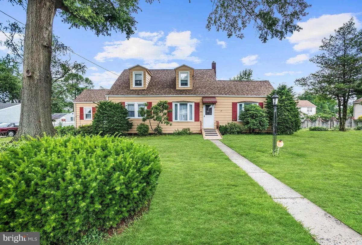 445 4th Ave, Bellmawr, NJ 08031 - #1