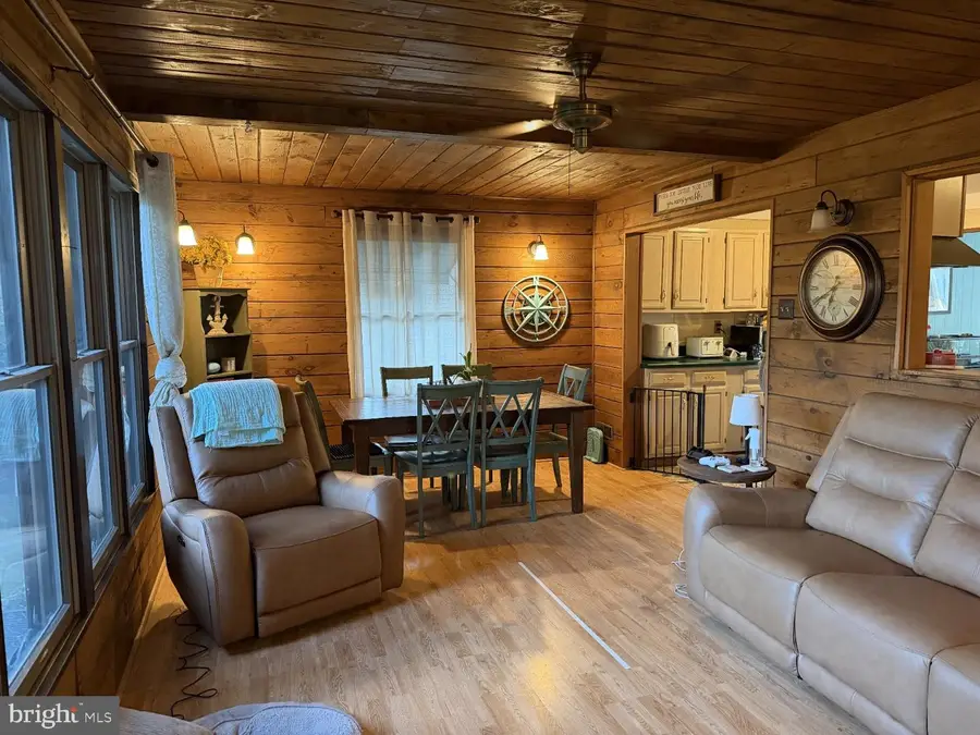 7474 Collins Ave, Pennsauken, NJ 08109 - #2