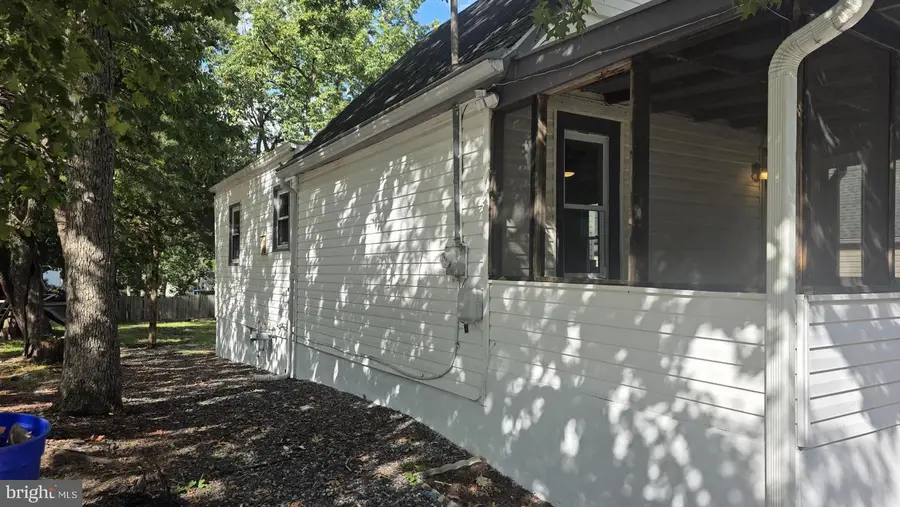 19 Hickstown Rd, Pine Hill, NJ 08021 - #3