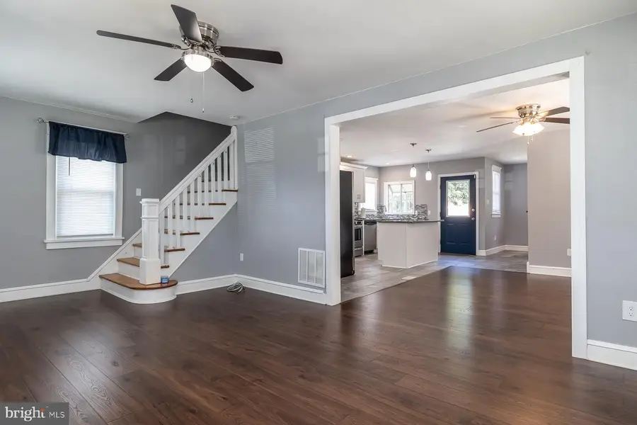 27 Apple Ave, Bellmawr, NJ 08031 - #3