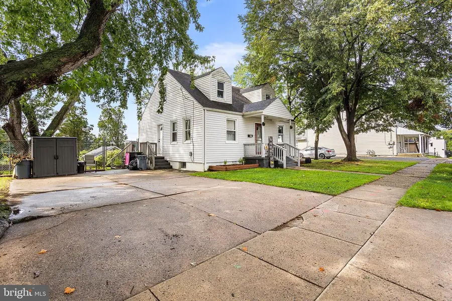 28 6th Ave, Glendora, NJ 08029 - #2