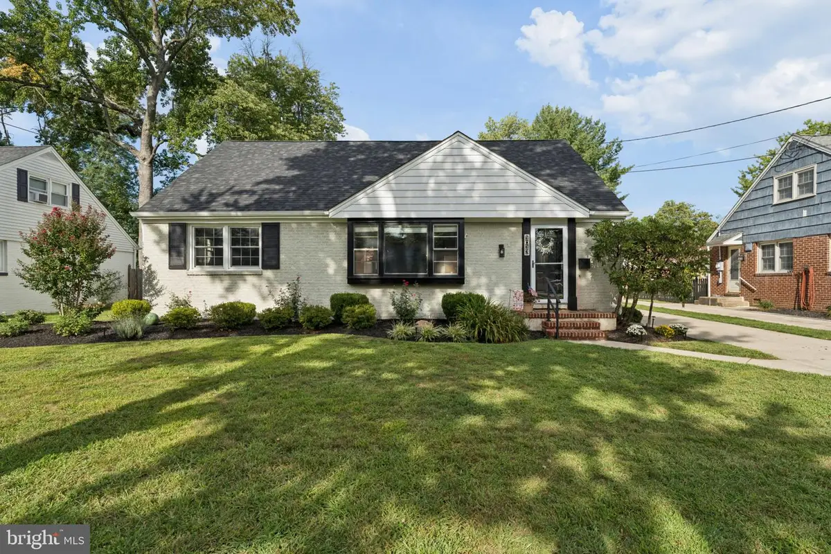 1013 Oakwood Rd, Haddonfield, NJ 08033 - #1