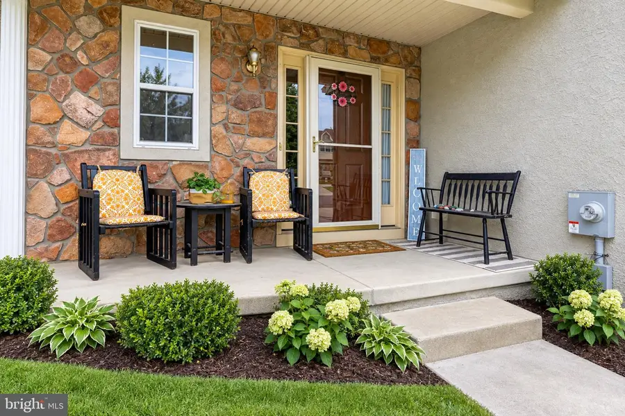 109 Glacier Dr, Berlin, NJ 08009 - #2
