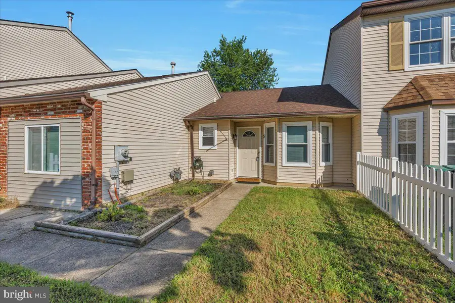 5 Heywood Ln, Sicklerville, NJ 08081 - #3