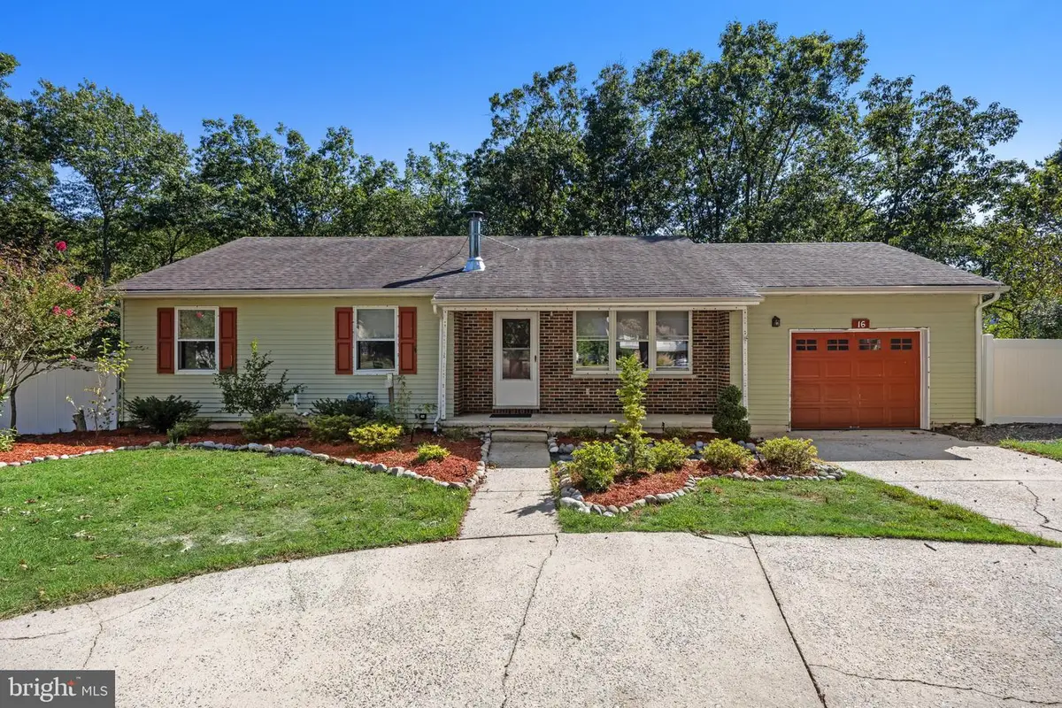 16 Mill Ct, Sicklerville, NJ 08081 - #1