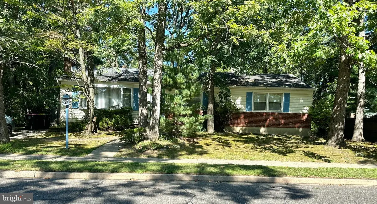 379 Harrison Ave, West Berlin, NJ 08091 - #1