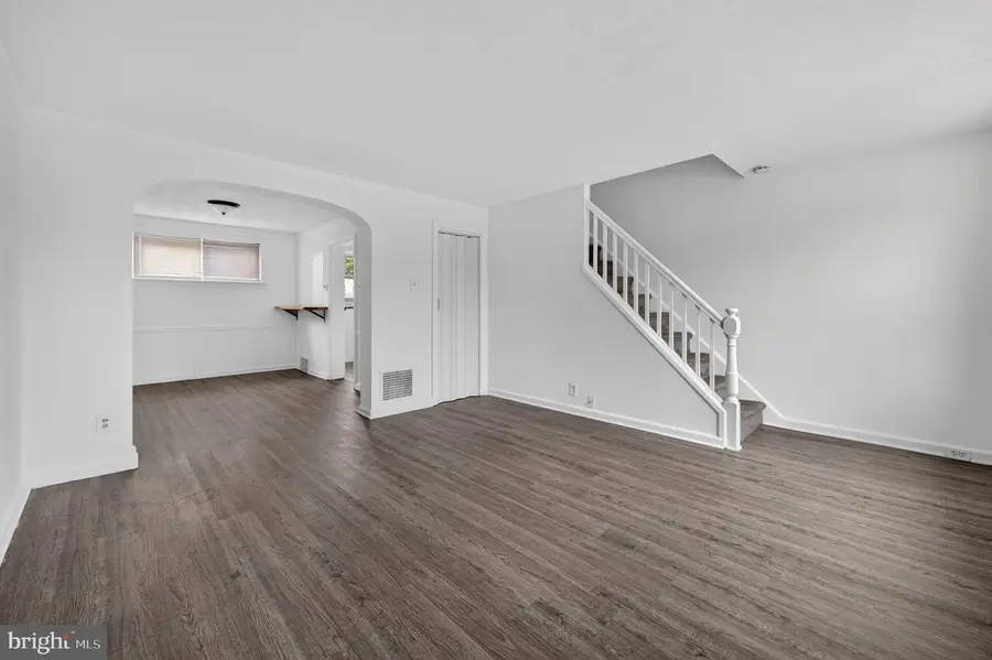 443 Raritan St, Camden, NJ 08105 - #3