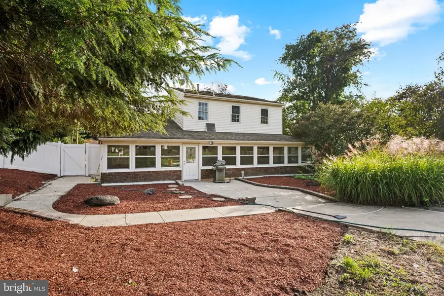 447 E Prospect Ave, West Berlin, NJ 08091 - #2