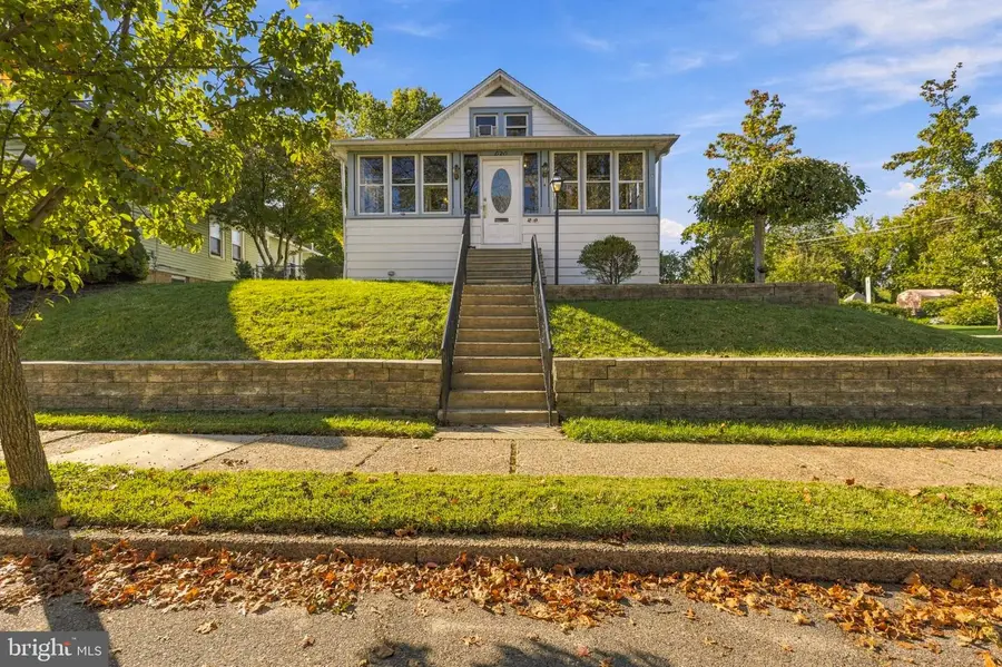 20 Lawrence Ave, Barrington, NJ 08007 - #2