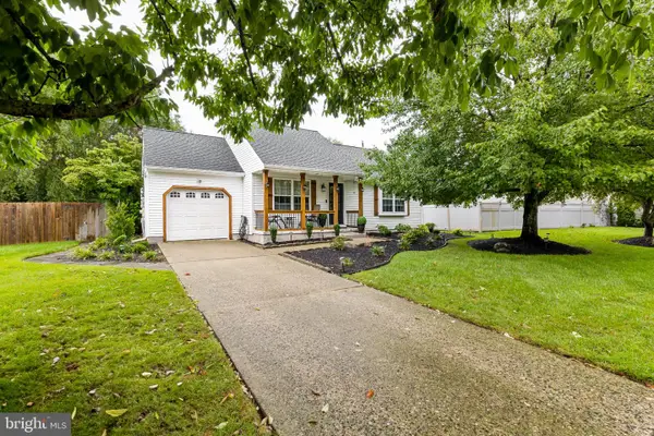 54 Santalina Dr, SICKLERVILLE, NJ 08081
