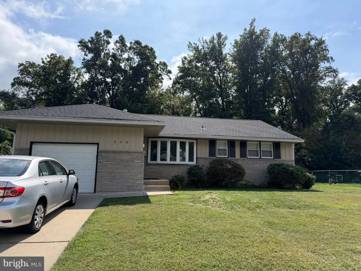 550 Beverly Dr, Magnolia, NJ 08049 - #1