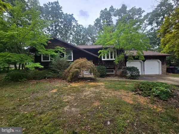 21 Oak Ct, WEST BERLIN, NJ 08091
