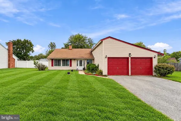 36 Avella Ln, SICKLERVILLE, NJ 08081