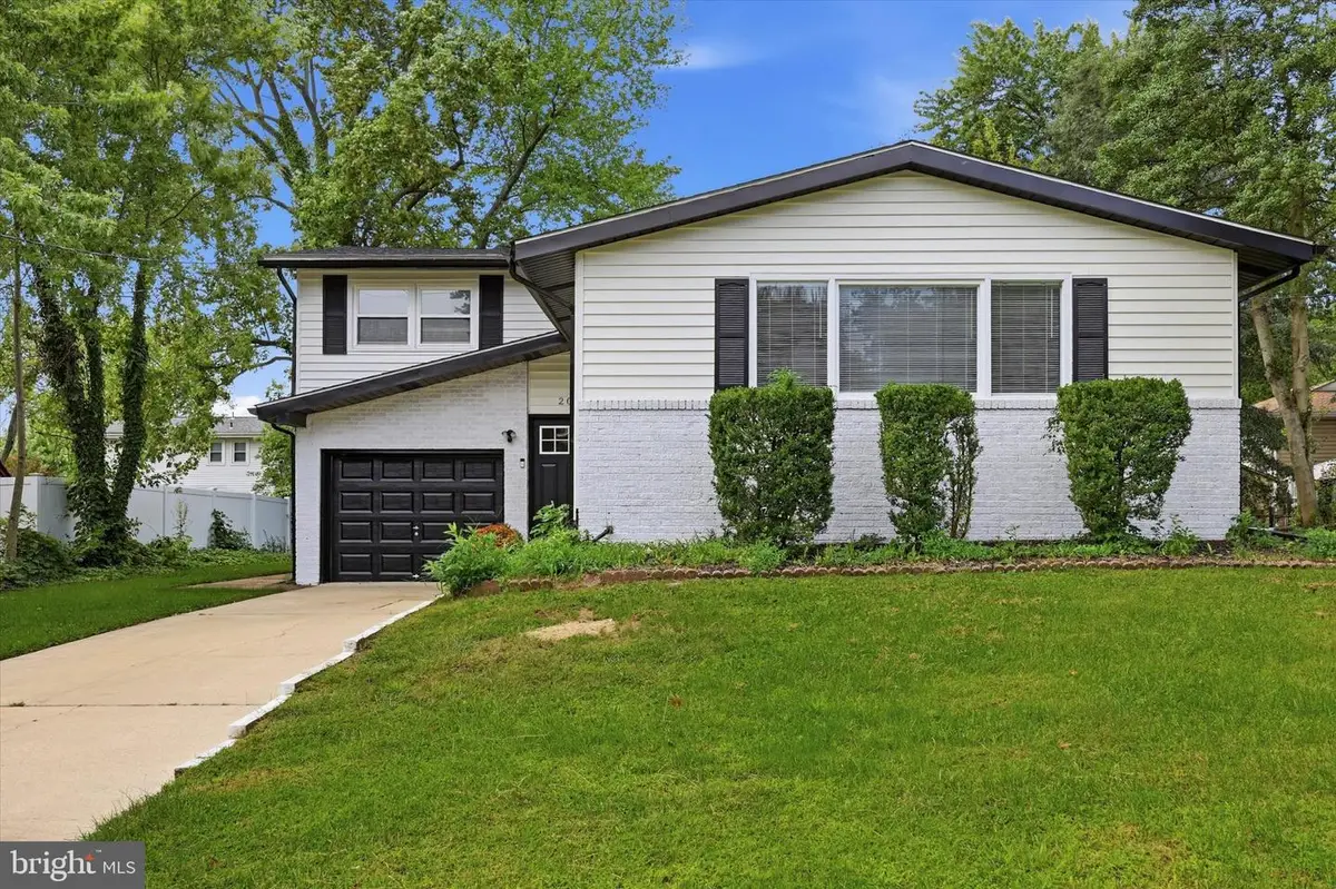 204 Belle Arbor Dr, Cherry Hill, NJ 08034 - #1