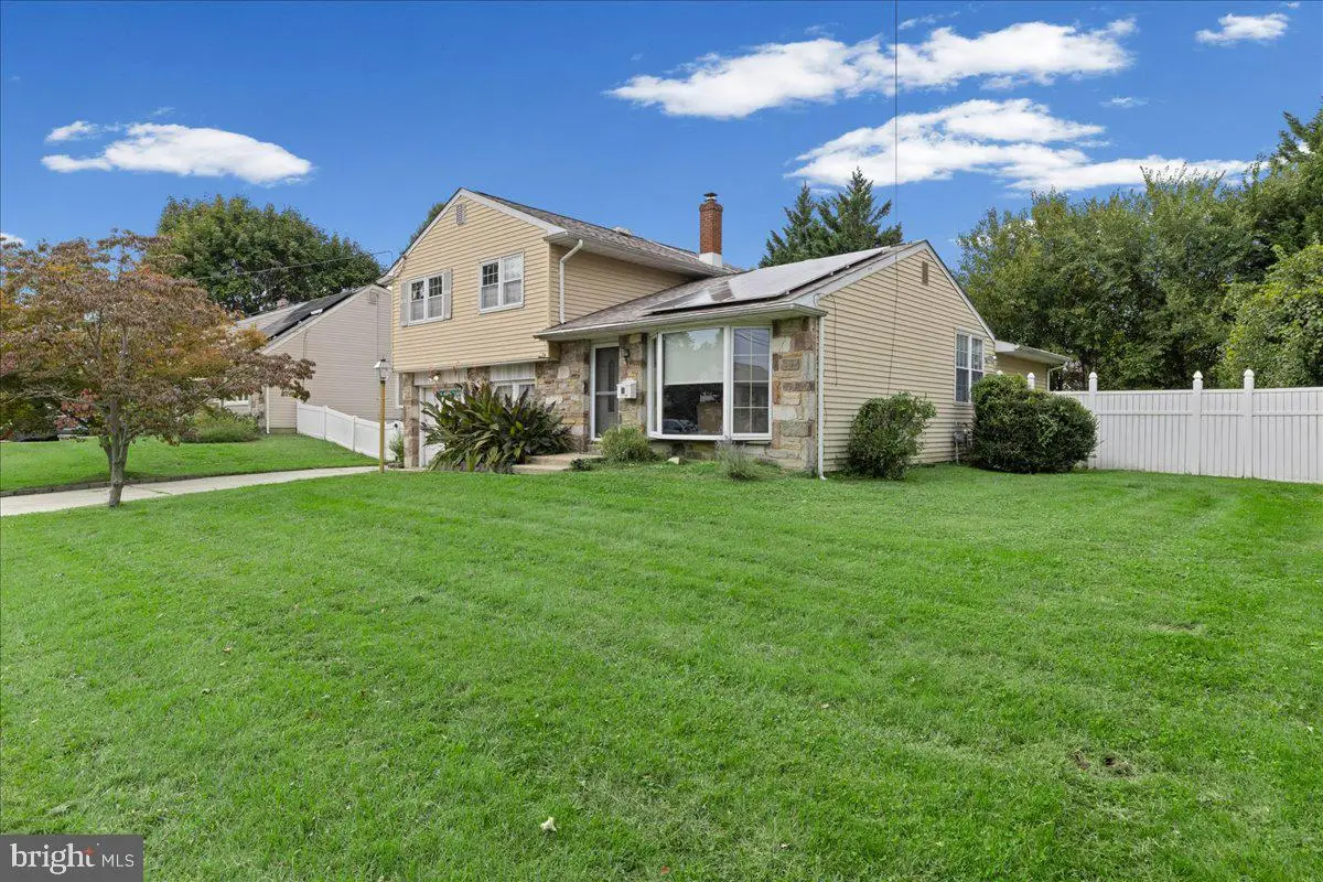 106 N Pelham Rd, Voorhees, NJ 08043 - #1