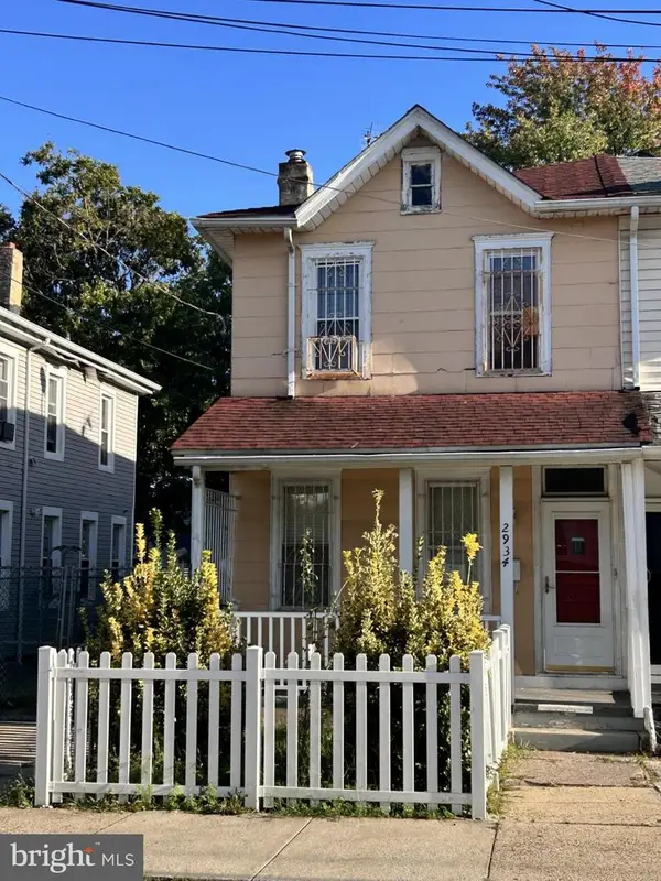 2934 Cramer St, CAMDEN, NJ 08105