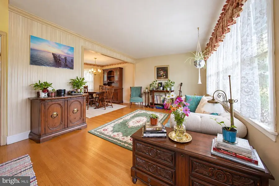 105 Mcintosh Rd, Cherry Hill, NJ 08003 - #2