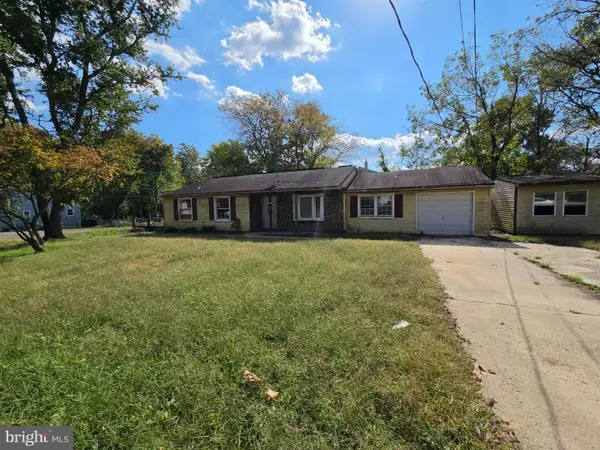 450 S Hawthorne Ave, LINDENWOLD, NJ 08021