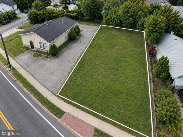231 Haddon Ave, WEST BERLIN, NJ 08091