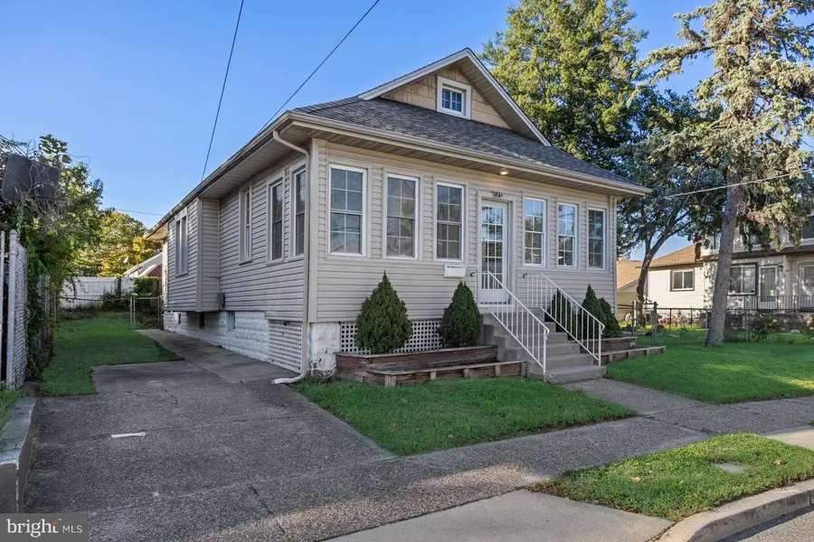 123 Barnaby Ave, Gloucester City, NJ 08030 - #2