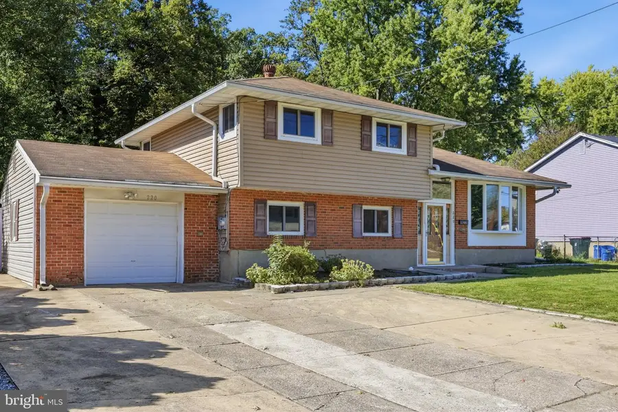 220 Downing Rd, Somerdale, NJ 08083 - #2