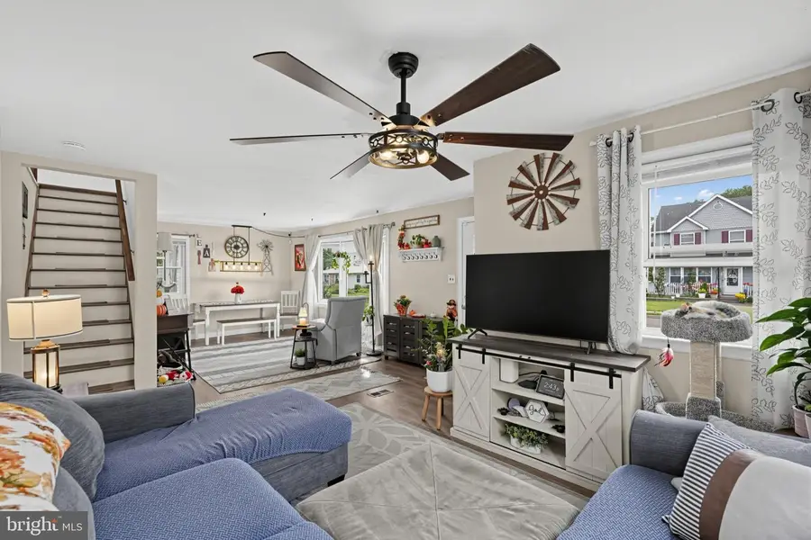 818 Price Ave, Glendora, NJ 08029 - #3