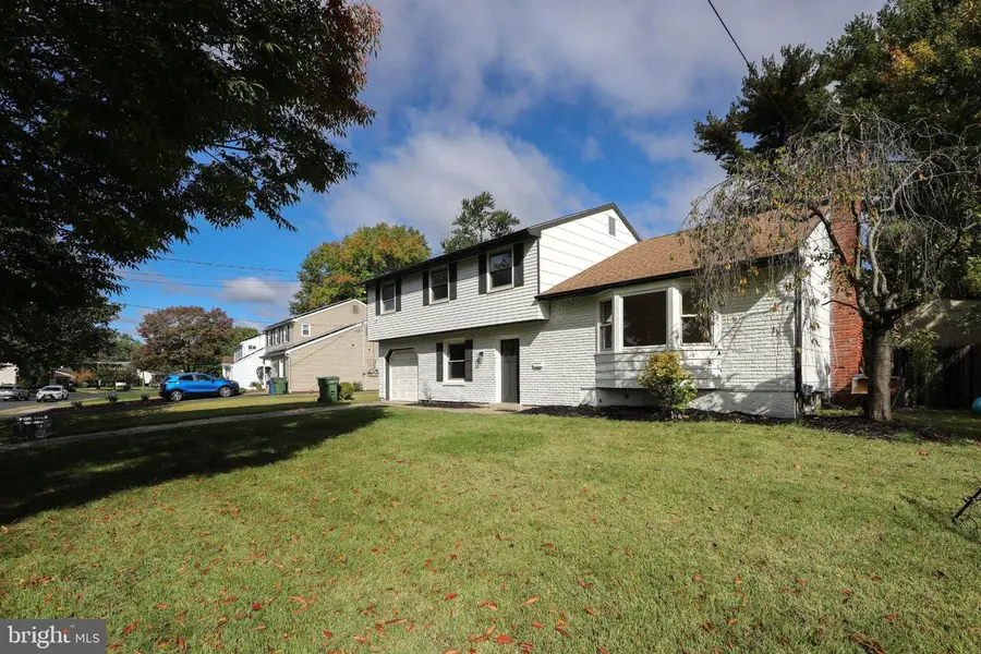 90 Knollwood Dr, Cherry Hill, NJ 08002 - #2