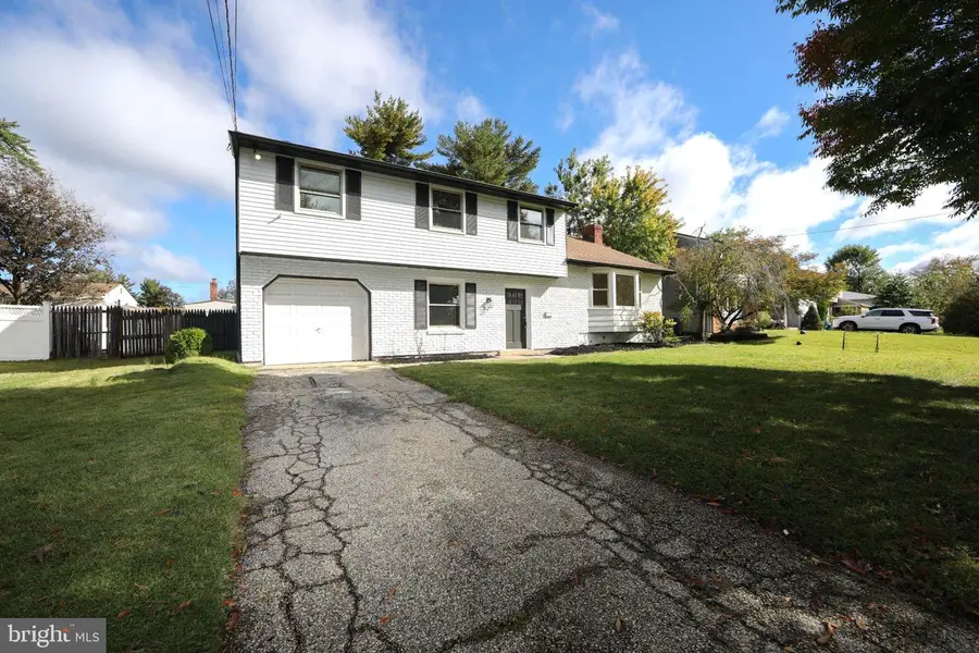 90 Knollwood Dr, Cherry Hill, NJ 08002 - #3