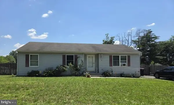 27 Fairmount Ave, SICKLERVILLE, NJ 08081