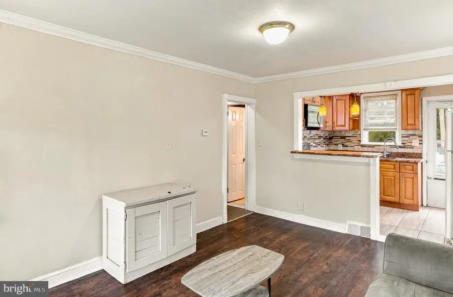 102 W 1st Ave, Runnemede, NJ 08078 - #3