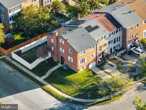1450 Bittersweet Dr, BLACKWOOD, NJ 08012